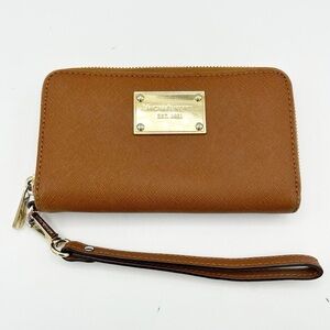 Michael Kors‎ Brown Leather Jet Set Zip Around Wristlet Wallet